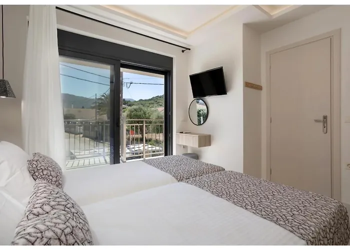 Zografia * 阿利卡纳斯